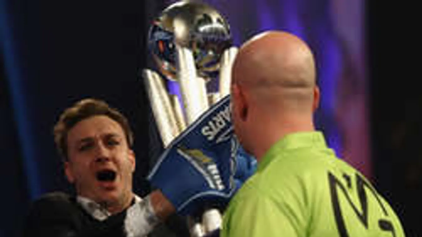 Fanatikus őrült vitte el a világbajnoki kupát