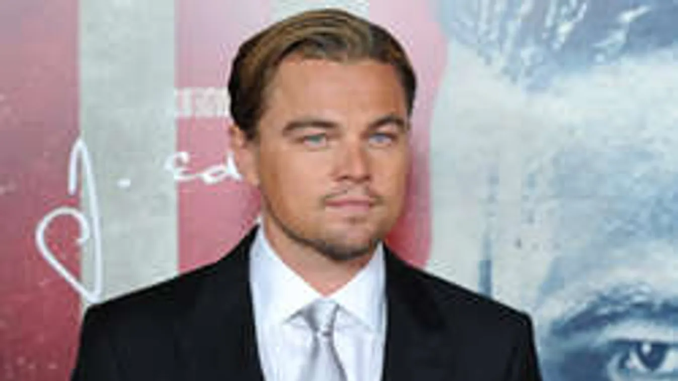 Durva! Levágott orral pózolt Leonardo DiCaprio! - Fotó
