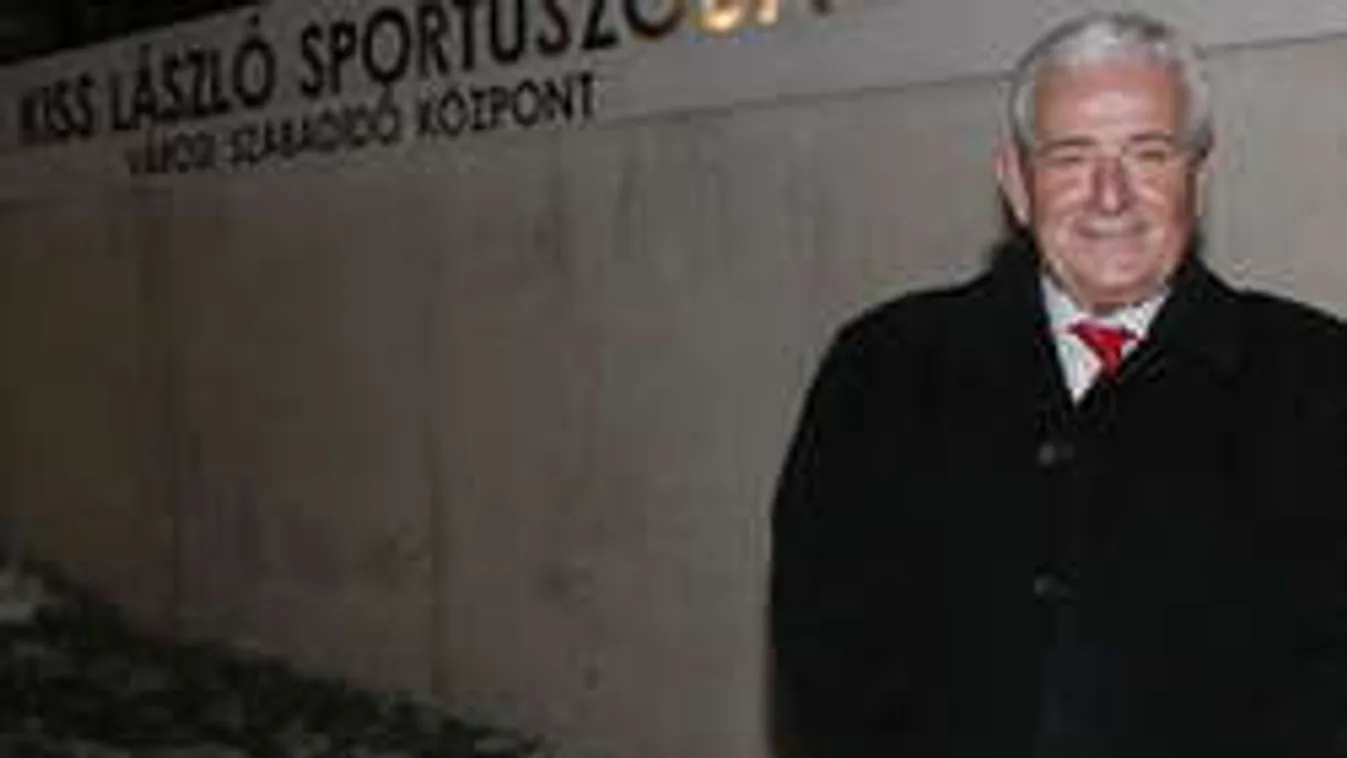 Miből vette Kiss László az összetört luxuskocsit?