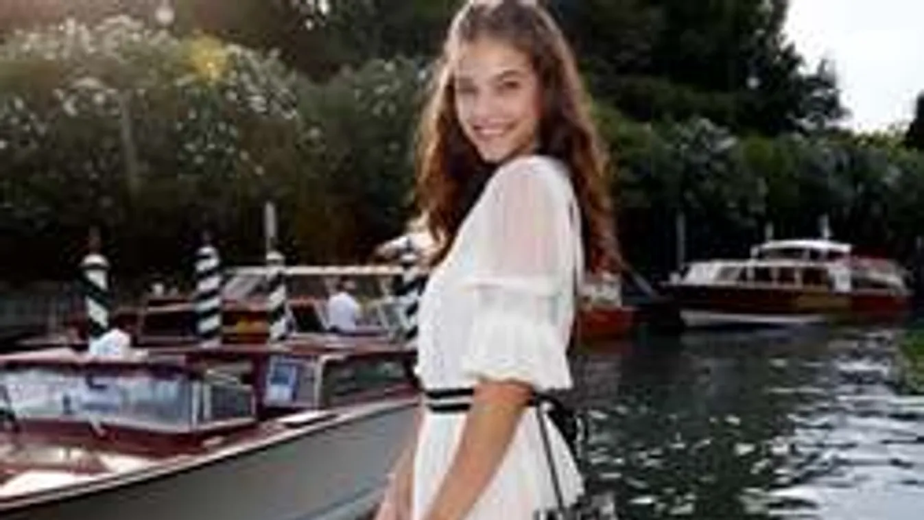 Időzz el Palvin Barbi fenekén, hogy jobban menjen a munka!