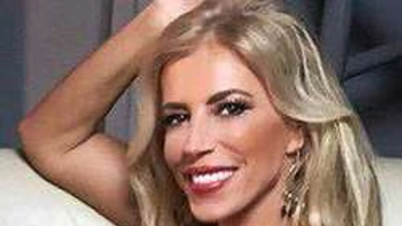 Kínos: Feltörték a TV2 sztárjának Facebook-profilját!