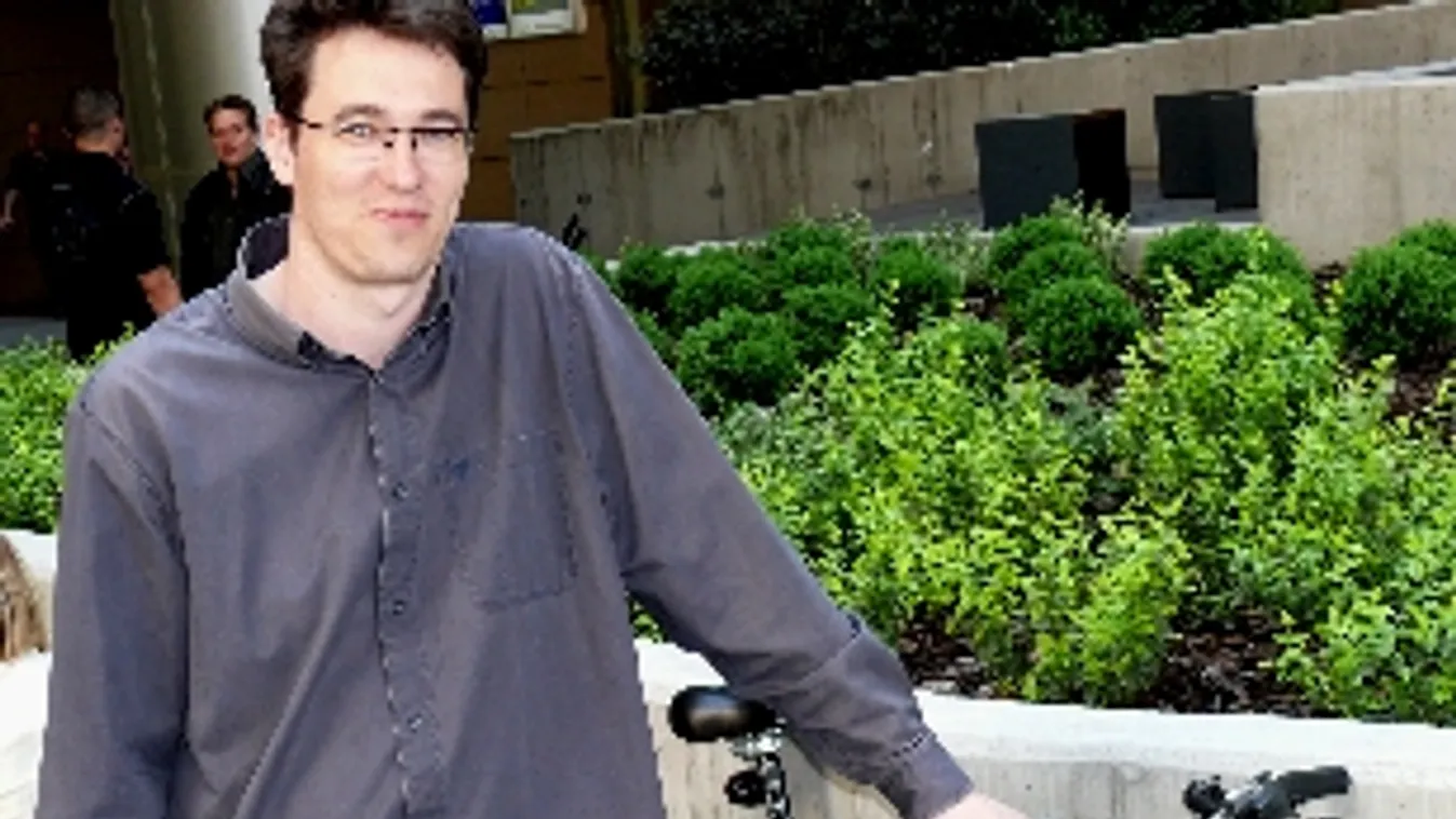 Ezért nincs Karácsonynak jogosítványa, többször is megbukott a vizsgán