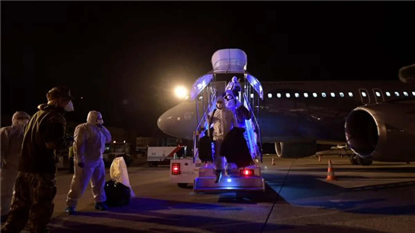 Koronavírus: Budapesten vannak a Vuhanból elhozott magyarok