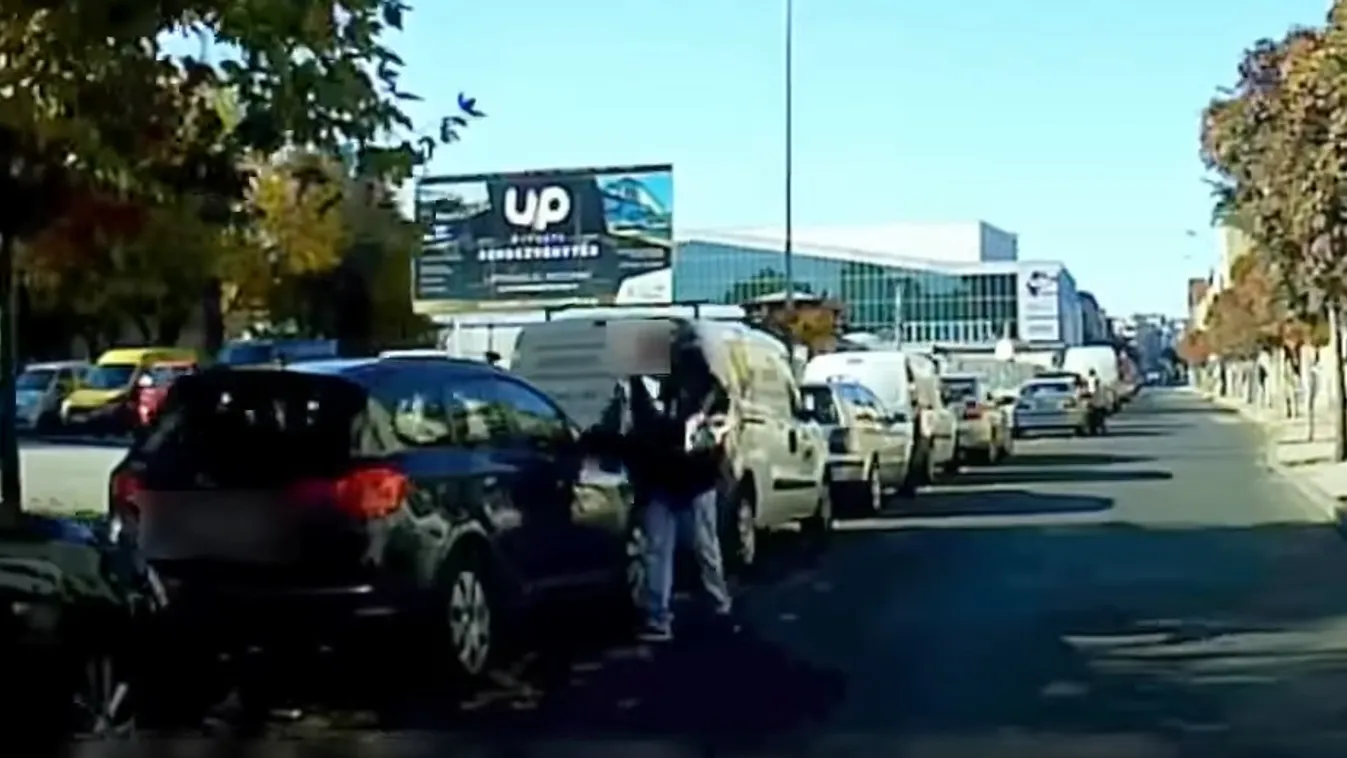 Szórakozásból törte le egy kocsi visszapillantóját a részeg férfi Újpesten – Videó