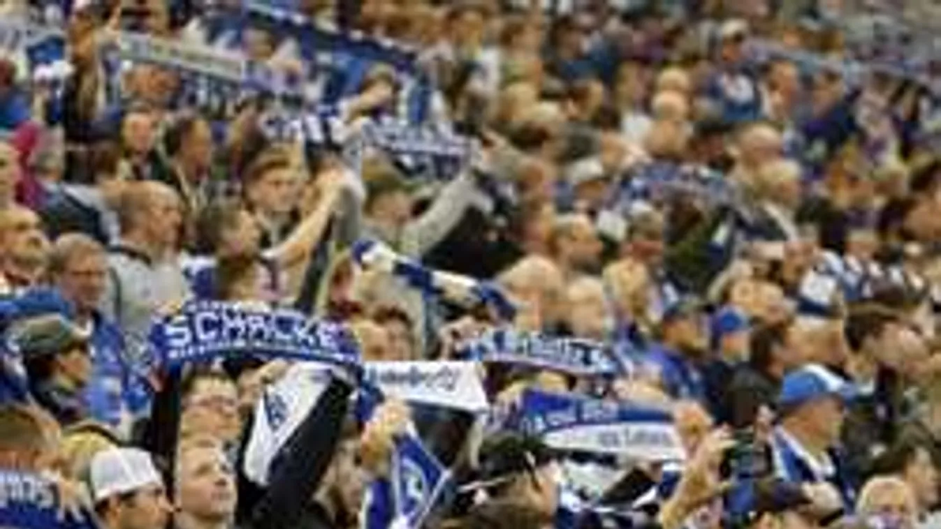 Rémálom a stadionban, szexbotrány áldozata lett a fiatal lány