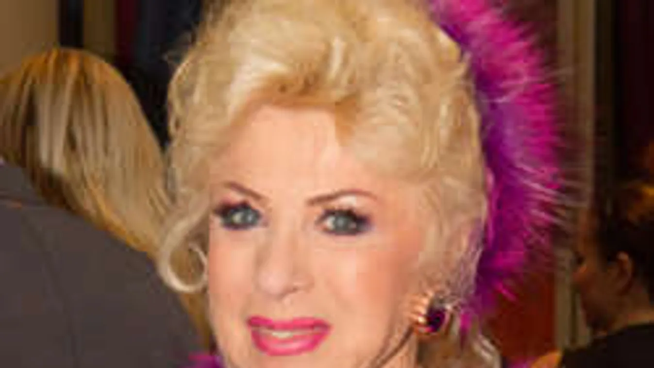 Úristen: Õt nevelte fel hatalmas mellei között Medveczky Ilona!