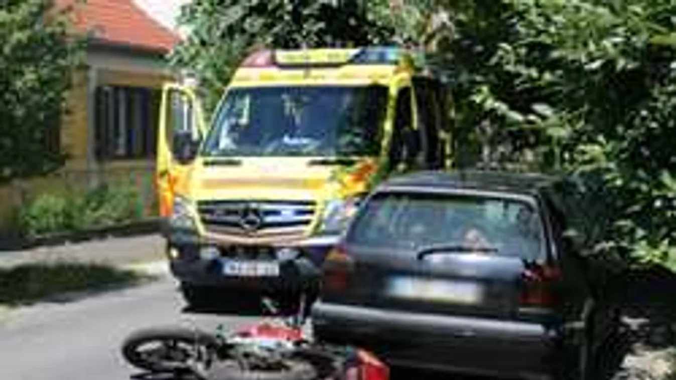 Helyszíni fotók jöttek a tragédiáról, szörnyethalt egy somogyi motoros