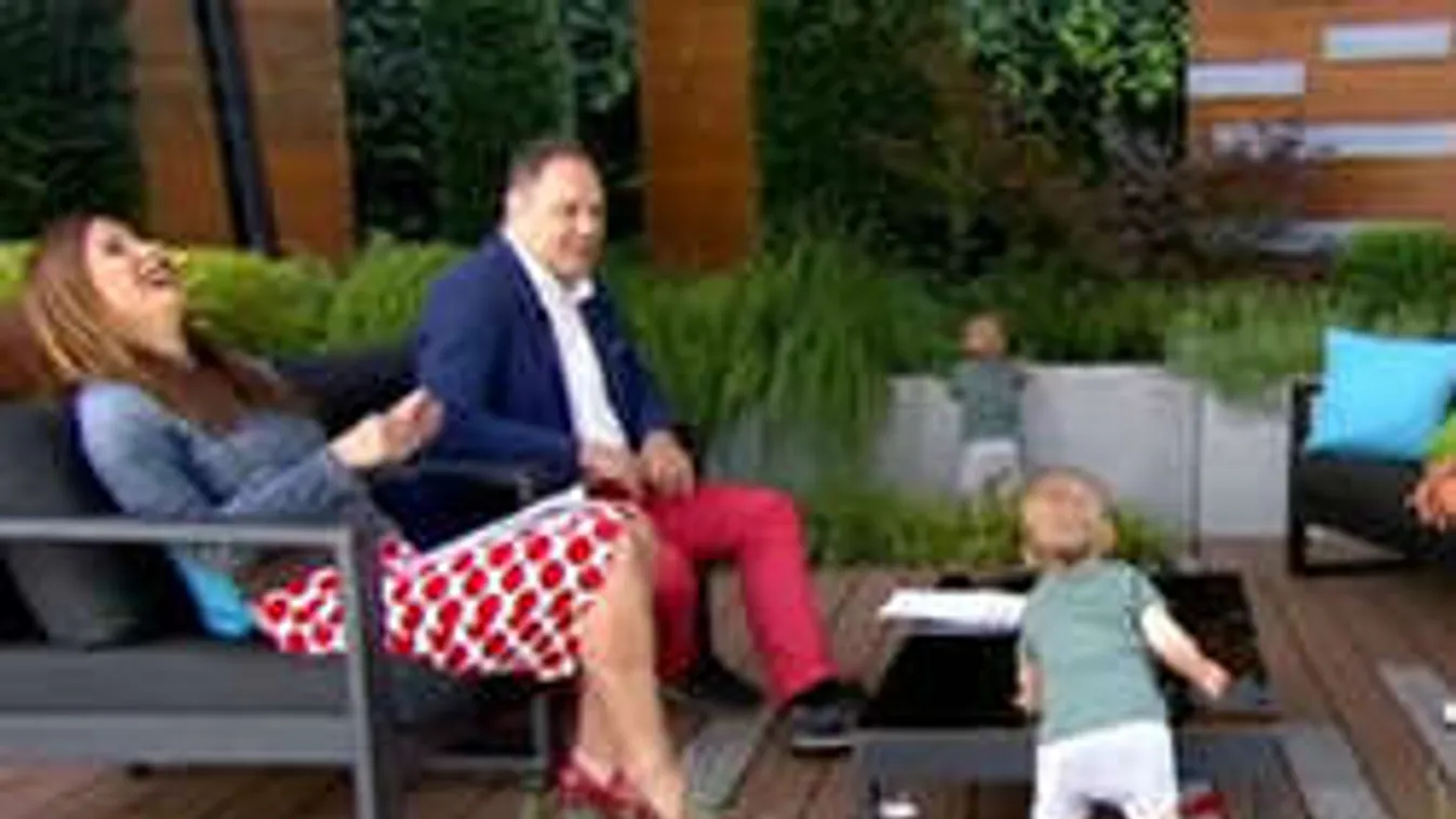 Élő adásban okoztak káoszt a sztárgyerekek