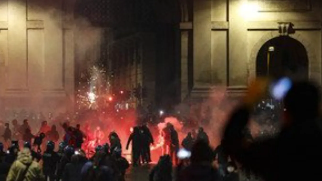 Csatatérré változott Róma belvárosa – zavargások voltak a kijárási tilalom miatt