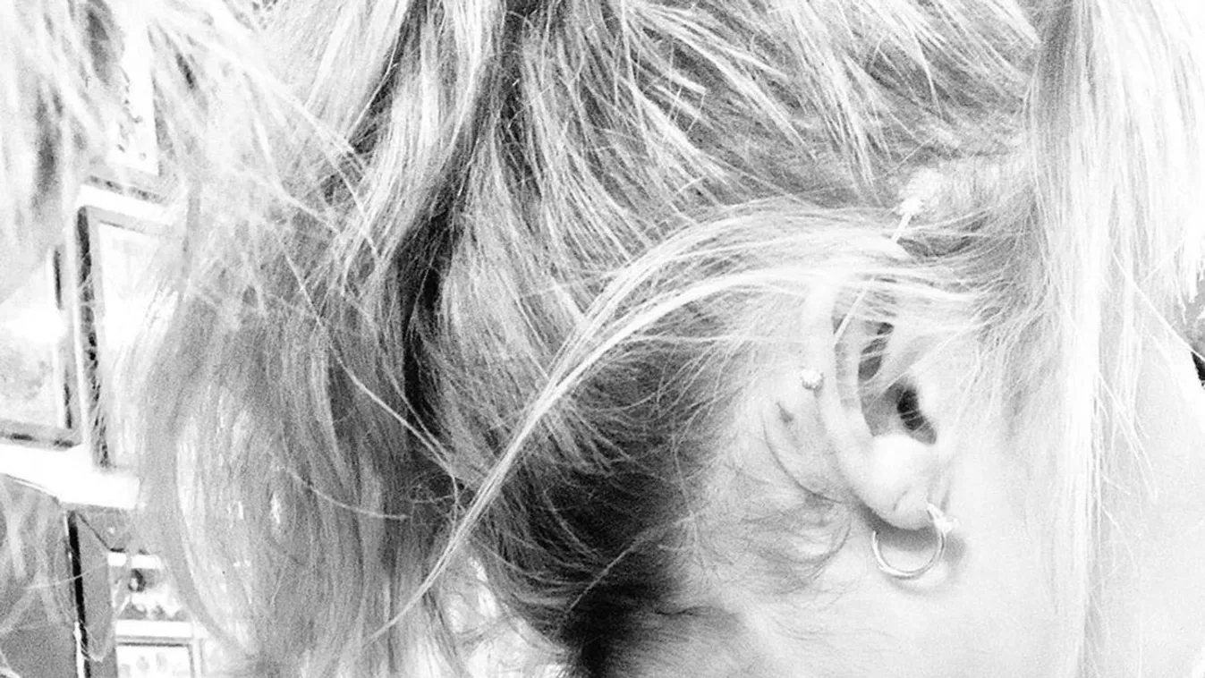 Daily Instagram Posts