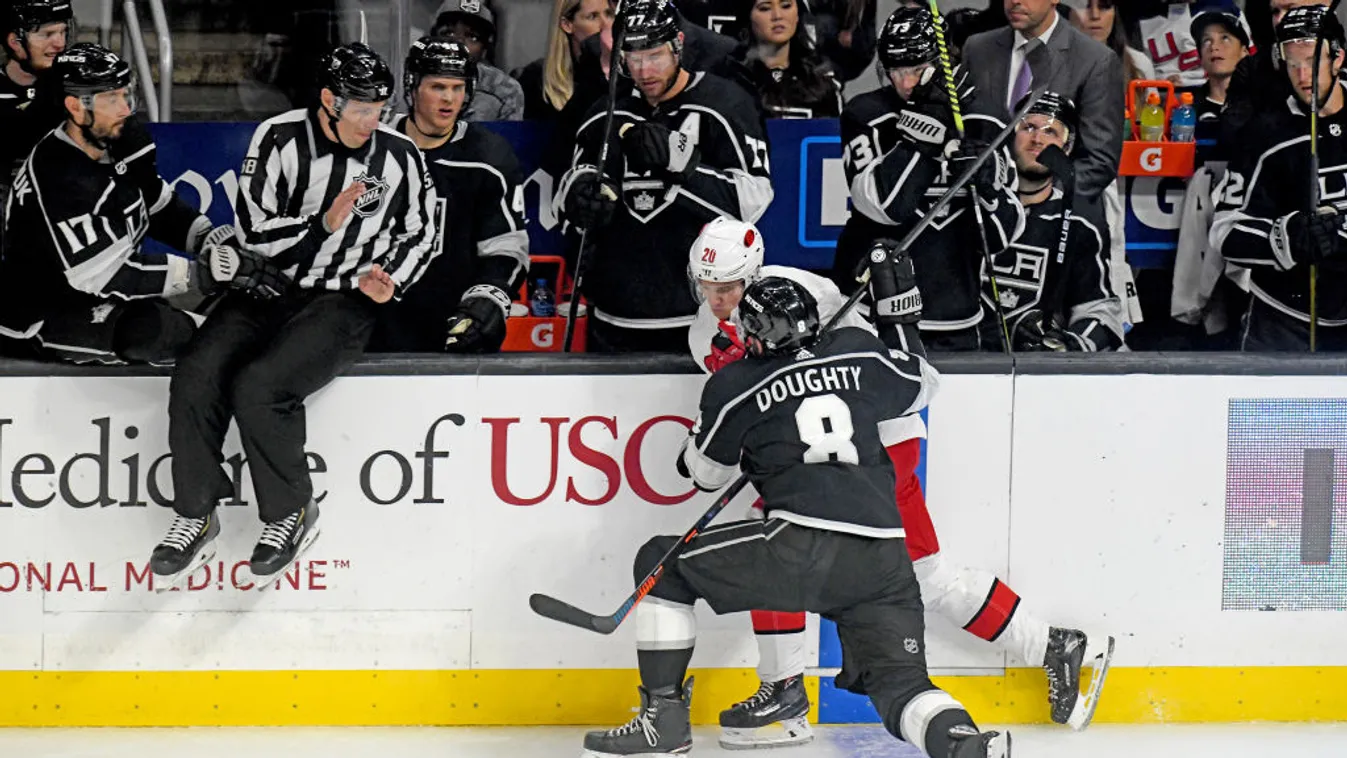 NHL: OCT 15 Hurricanes at Kings