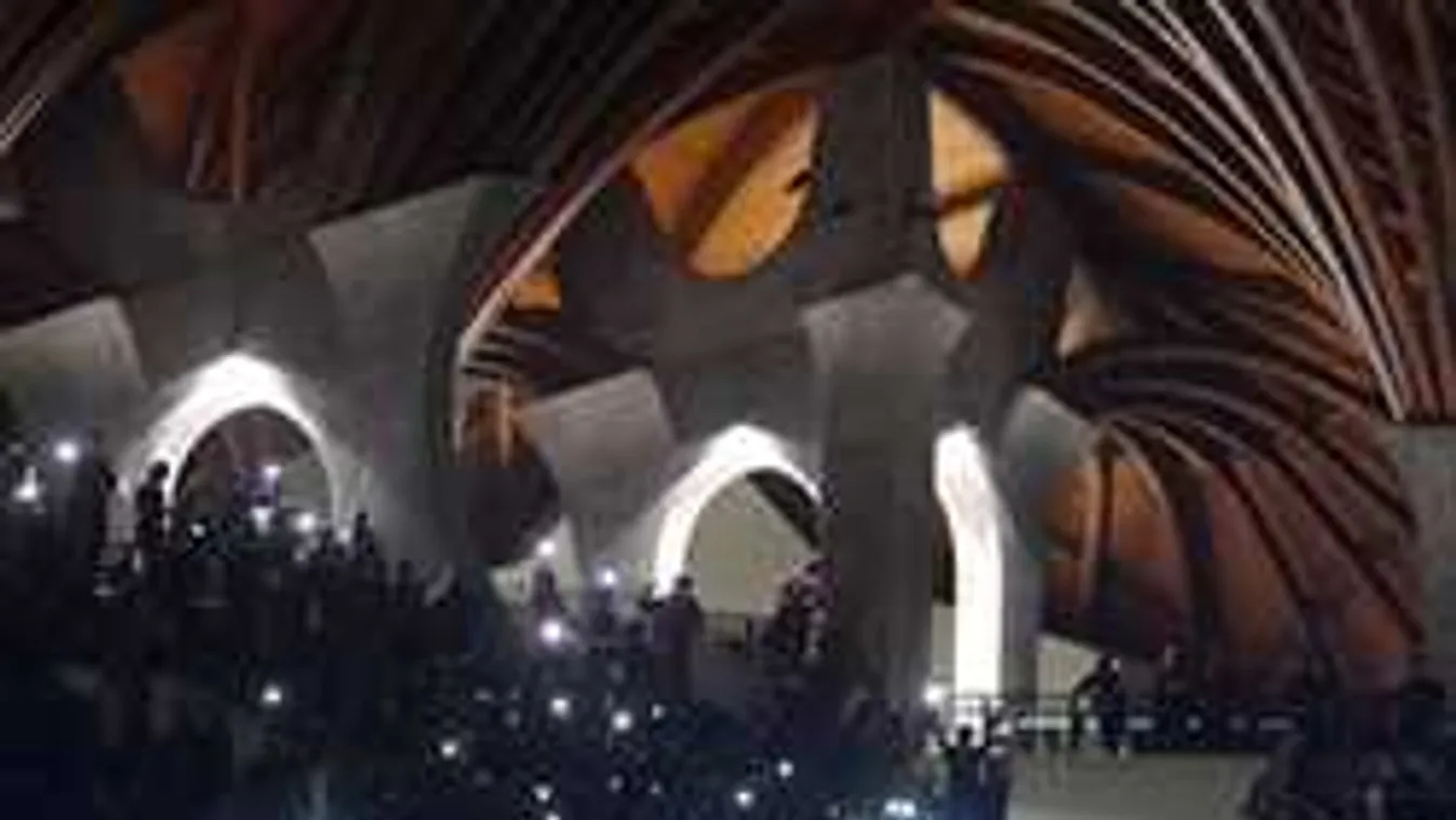 Teljes sötétségben a Fradi, mennyi esélyt kaphat Doll?