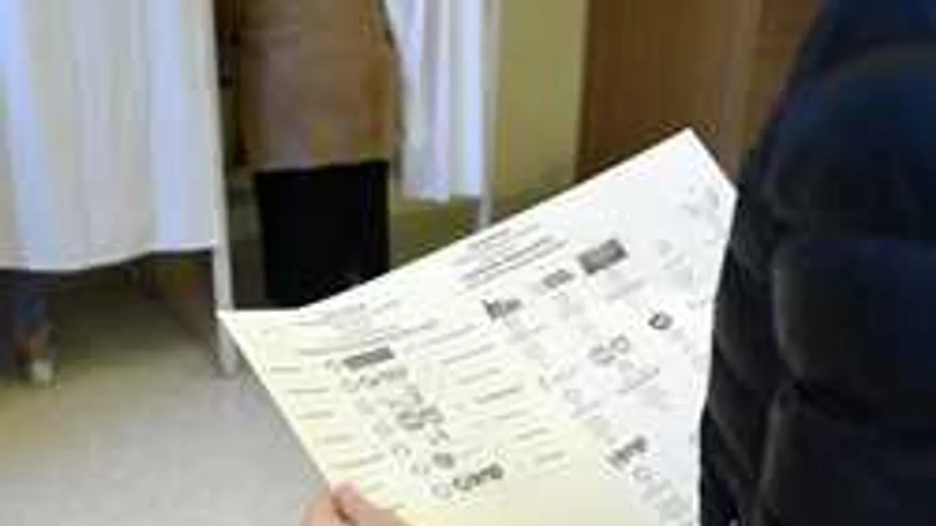 Csalás Újpesten: lehúzták a fideszes jelölt nevét a szavazólapról