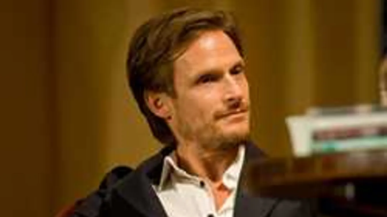 Ez ám a fordulat, Fenyő Iván komoly lépésre szánta el magát