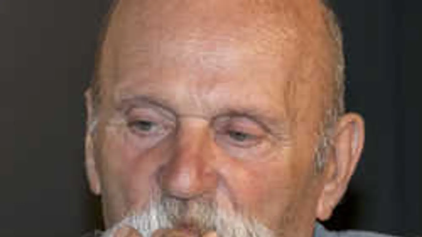 Fordulat a komoly műtéten átesett magyar legenda állapotában