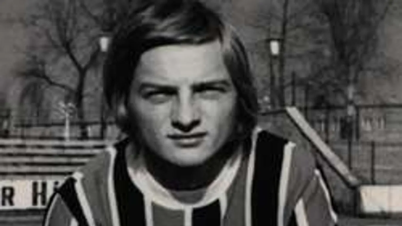 Sokkoló részlet, barátja betegágyánál halt meg a magyar válogatott focista