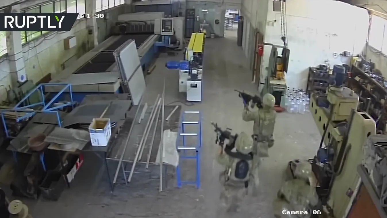 Kínos: Amerikai katonák tévedésből lerohantak egy magántulajdonban lévő gyárat Bulgáriában – videó!