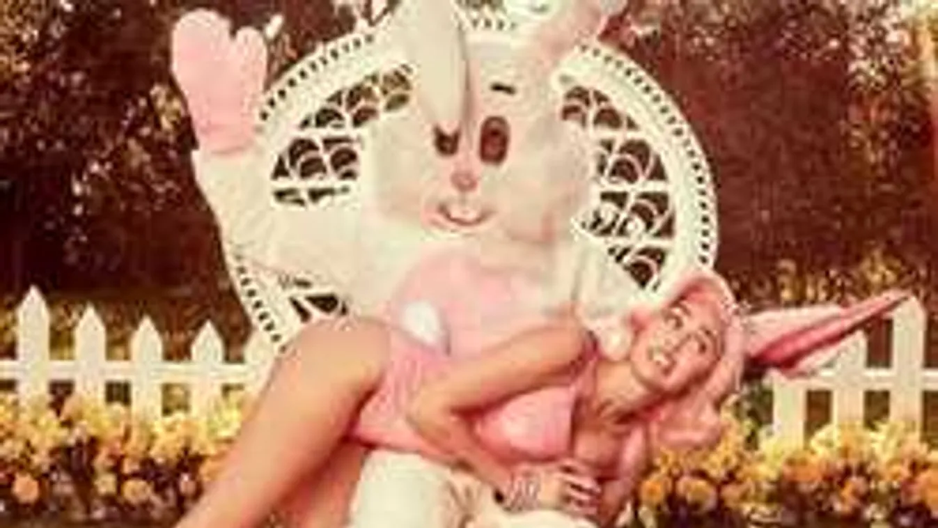 Csúnyán kipopsizta a húsvéti nyuszi a legszexibb sztár formás fenekét