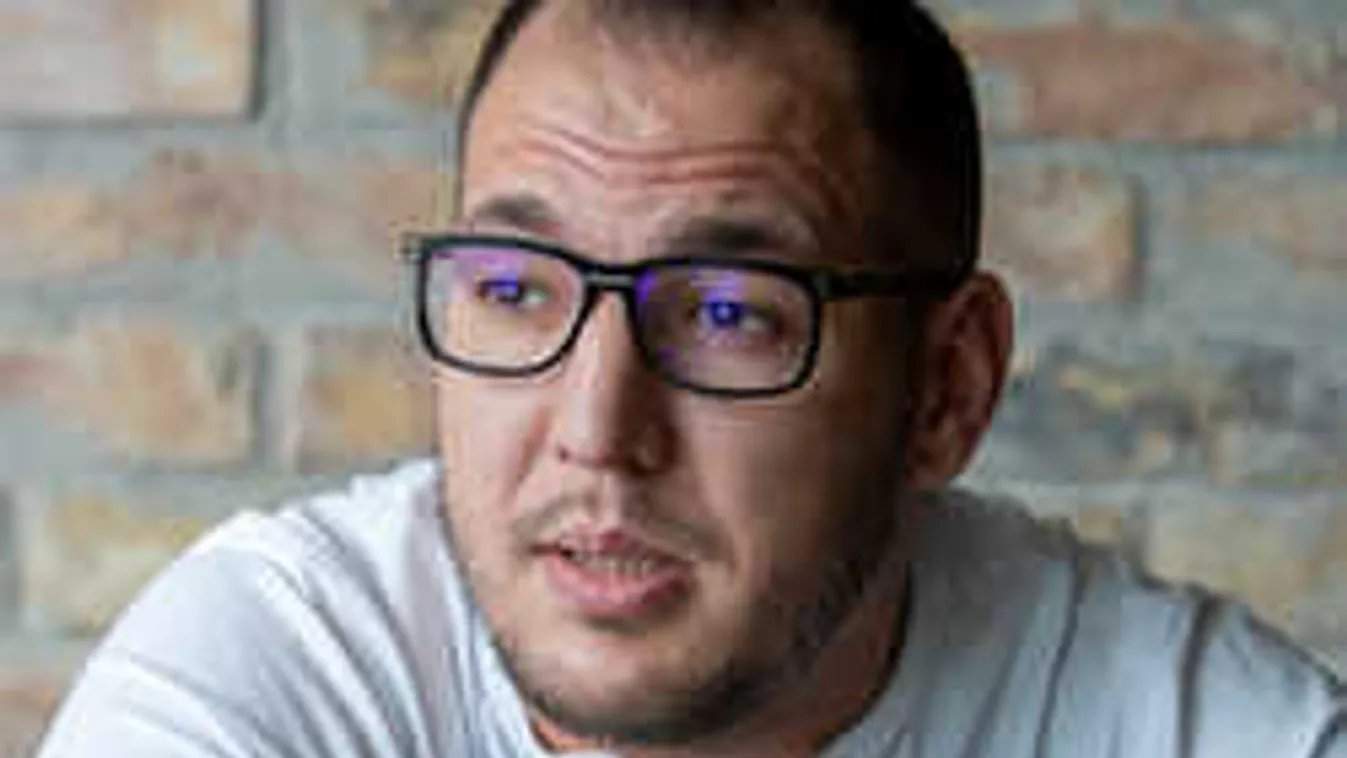 Így tartja távol magát a drogoktól Curtis, óriási a kísértés