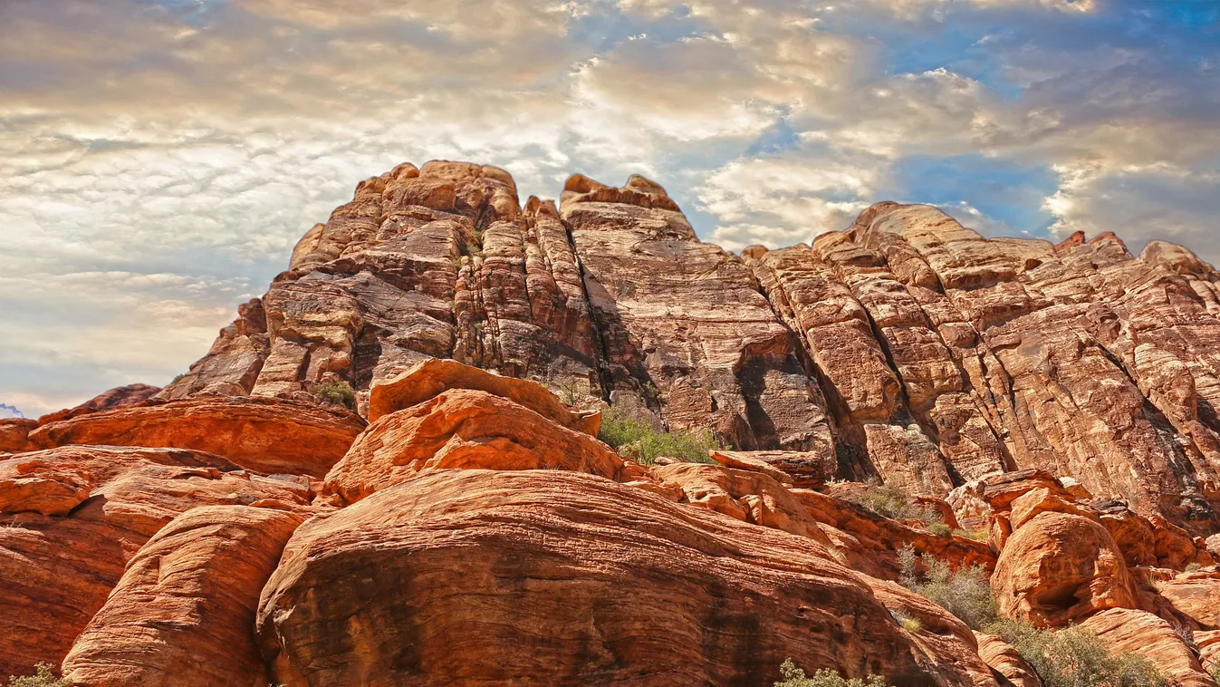 Tragikus hírt kaptunk: több száz métert zuhant a rekorder hegymászó