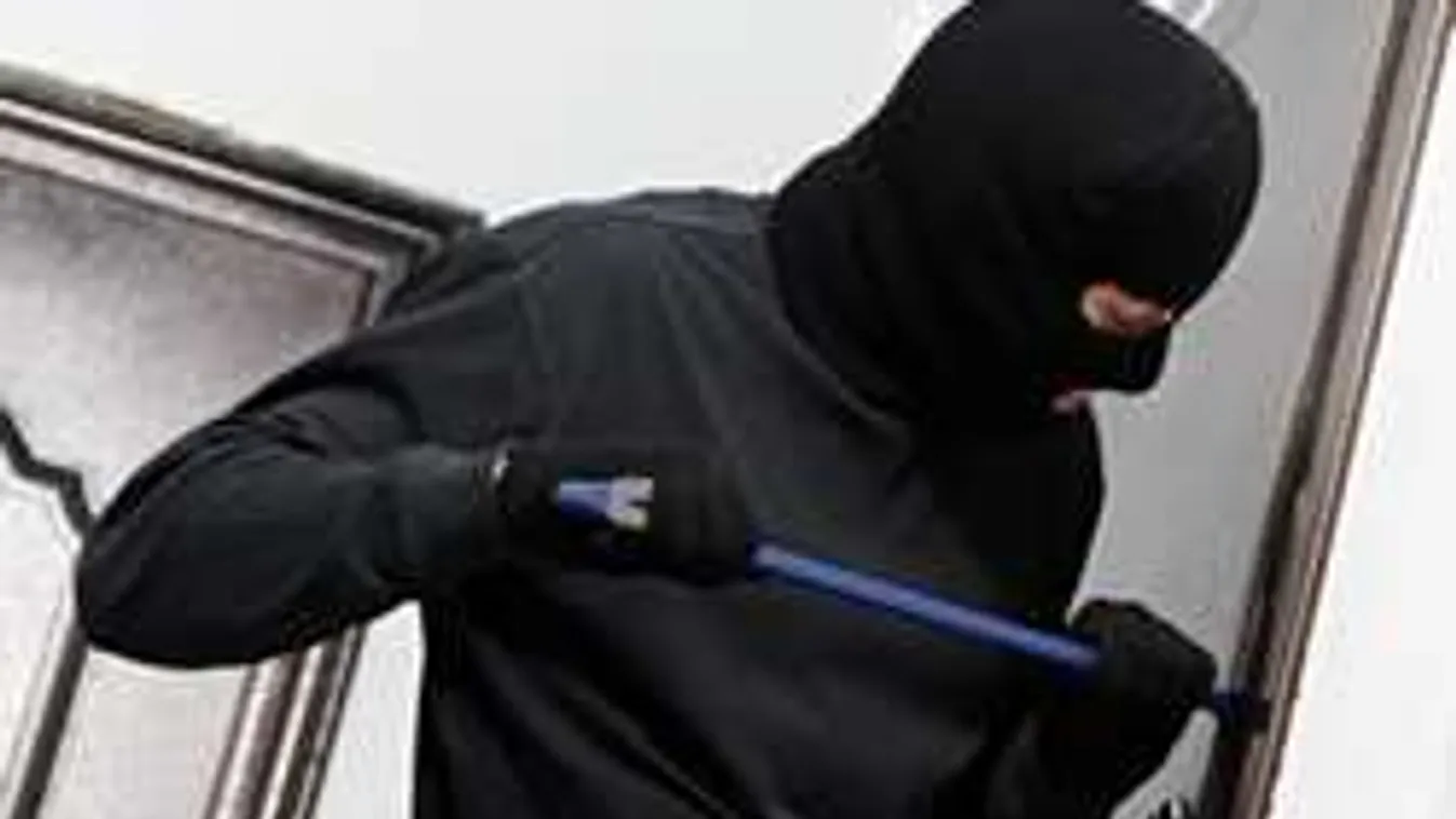 Rendőrkézen a budapesti sorozatbetörők!