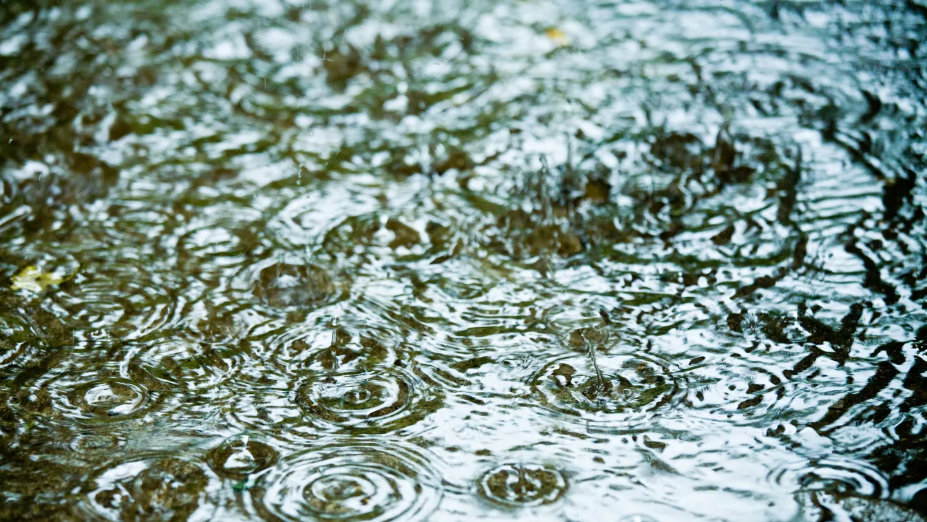 Ebben nem lesz köszönet: brutális eső és villámárvizek mossák el a strandidőt a Balatonon