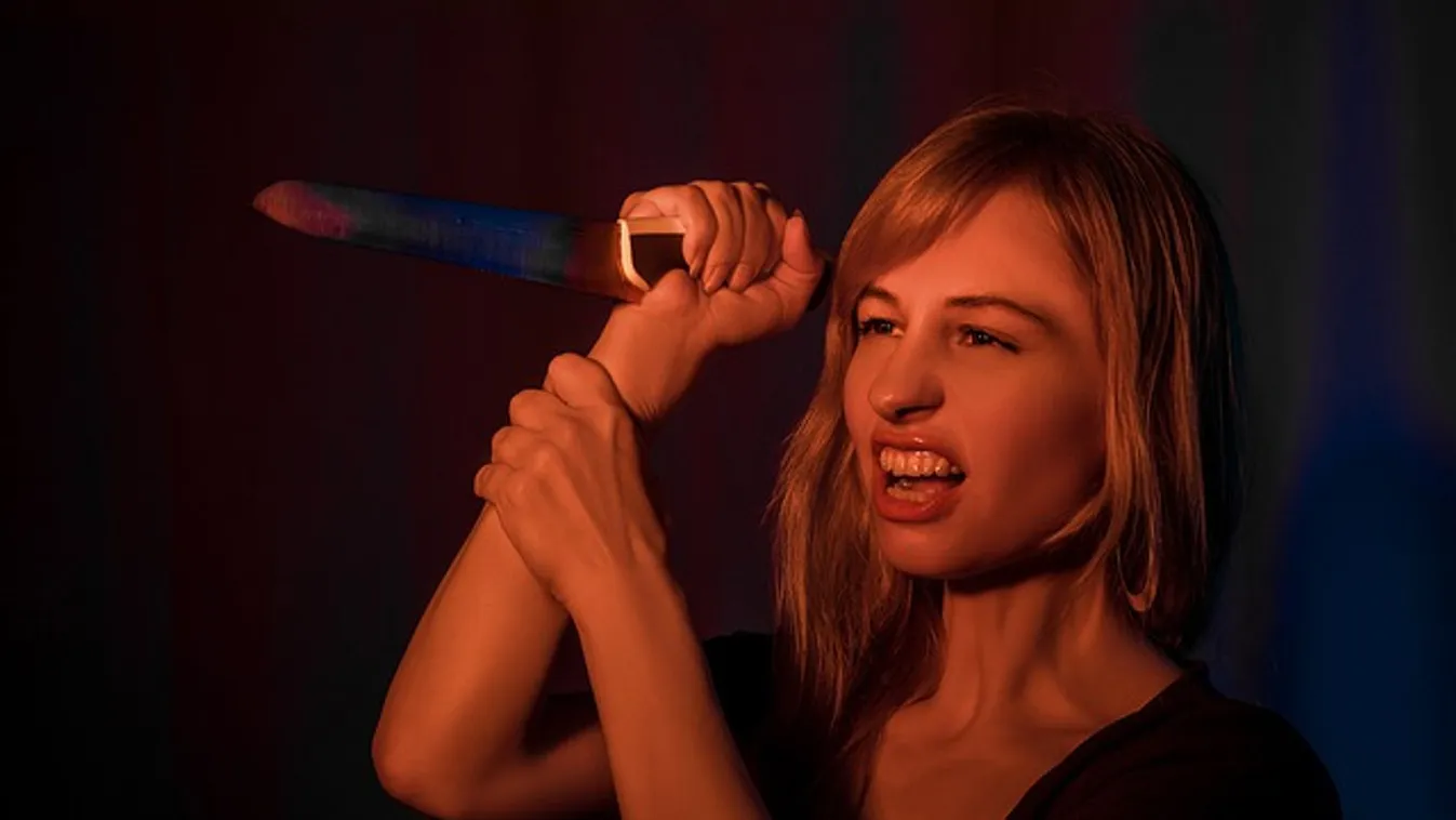 „Átveszed anyád helyét, gyermeket szülsz nekem” – mondta az apa, halálra szúrták rémült lányai