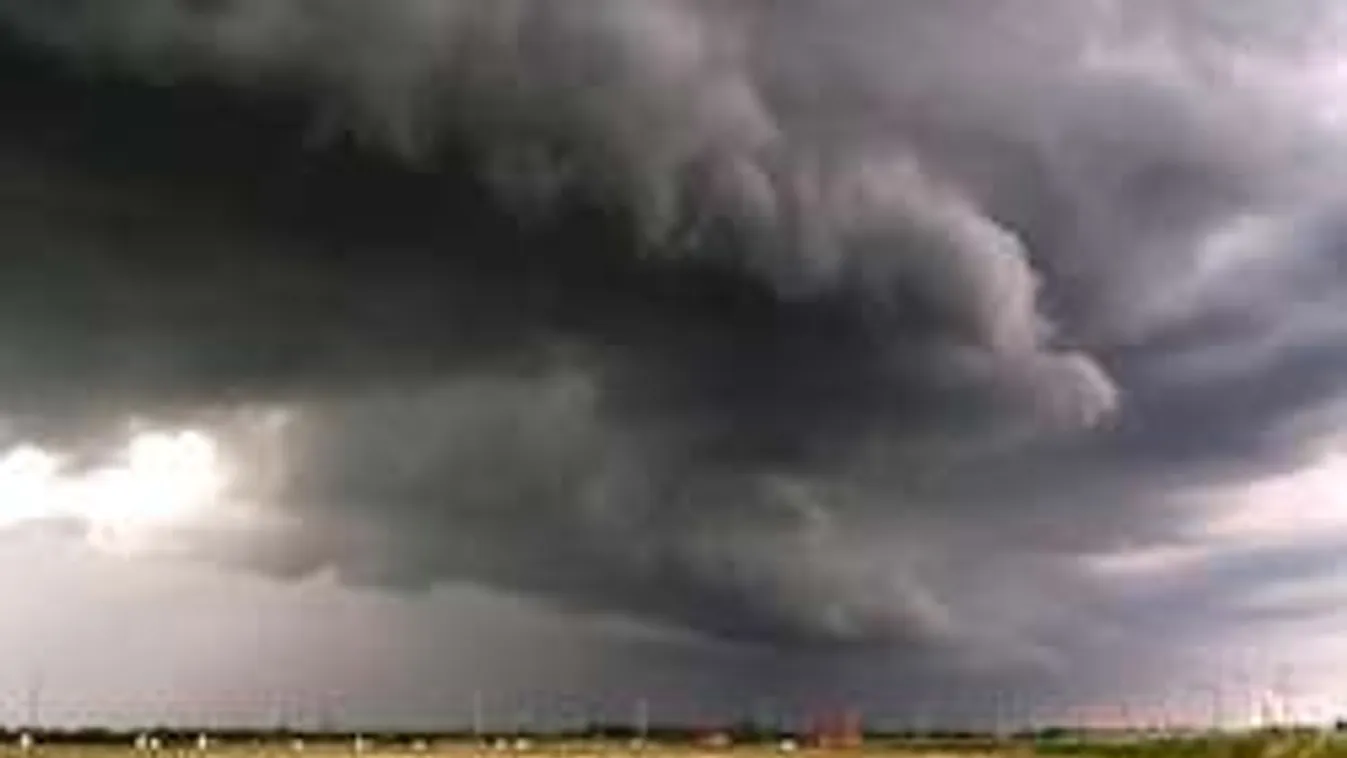 Pusztító vihar közelít hazánk felé! Itt csap le először!