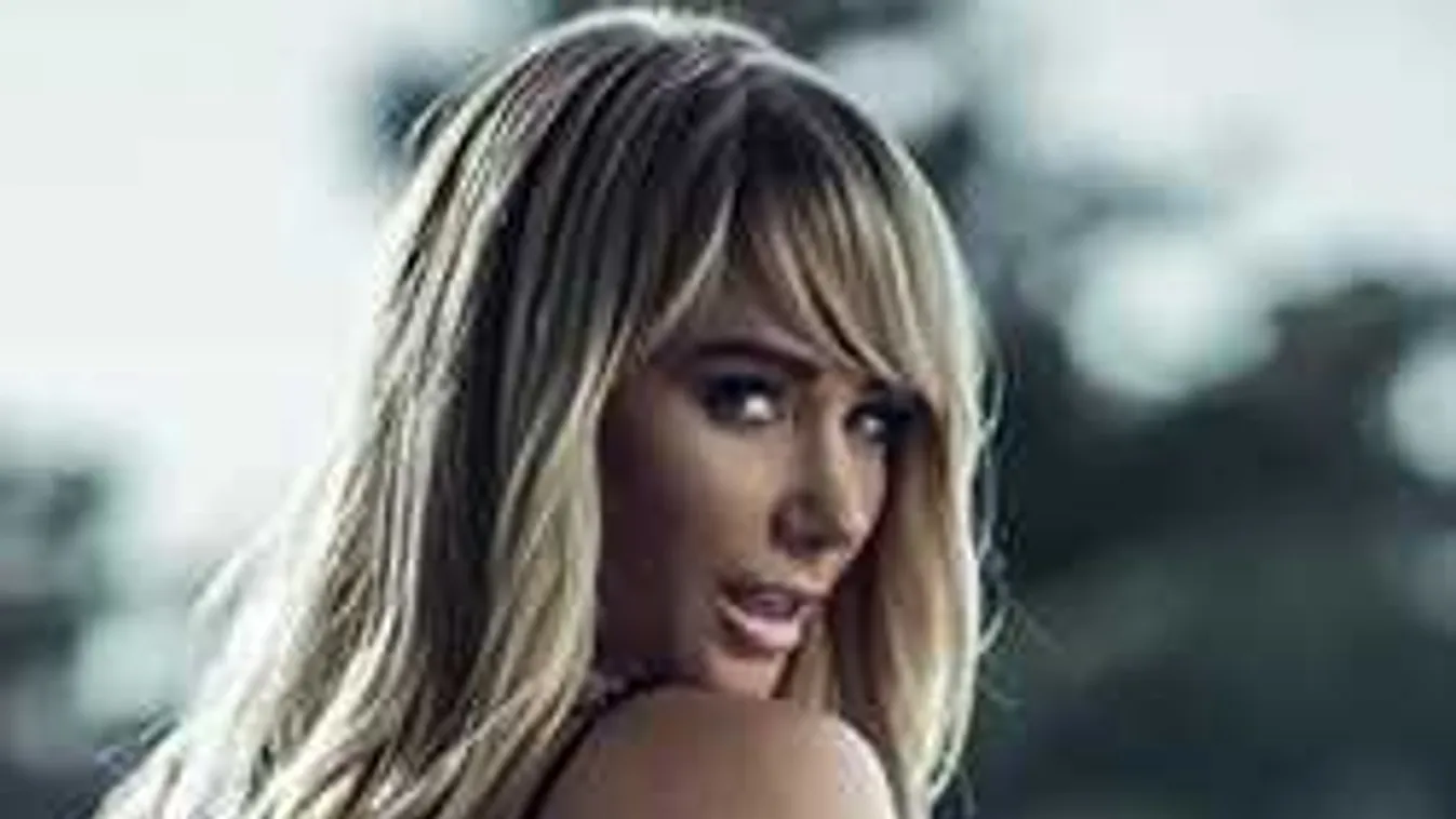 Ijesztő fotó a kórházból, infúzióra kötötték a súlyos beteg modellt