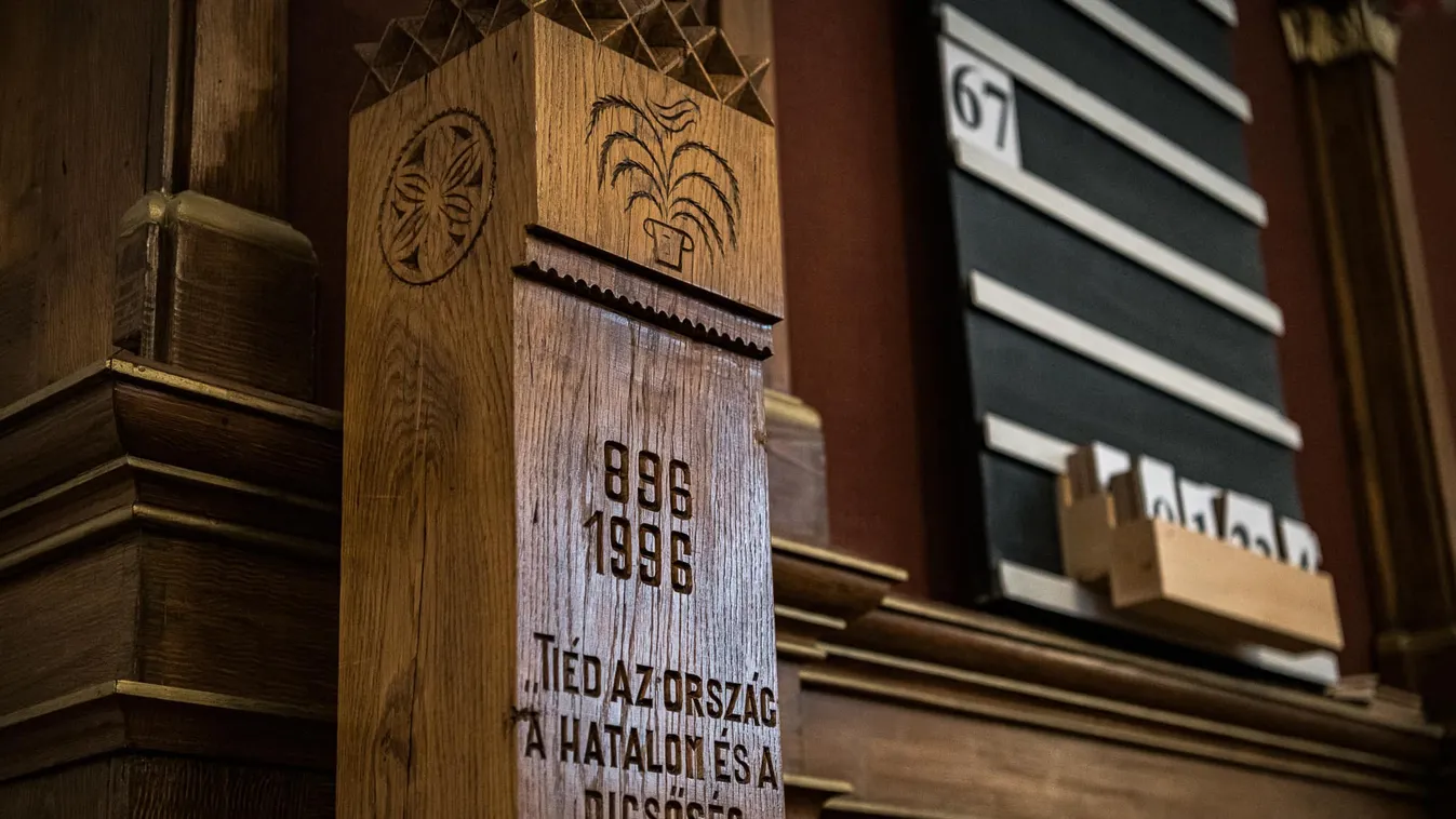 Orbán Viktor megmutatta a templomot, ahol megkeresztelték, újraindulnak az istentiszteletek,