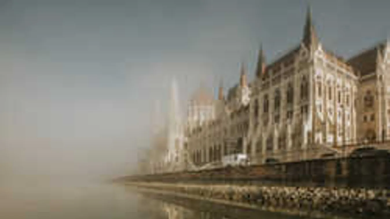 Kettészakad az ország időjárása: vészjelzést adtak ki a meteorológusok