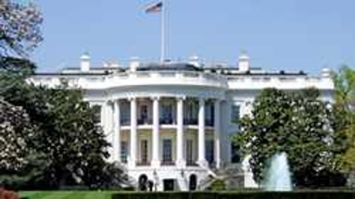 Hatalmas készültség a Fehér Háznál, fegyveresek zárták le a környéket