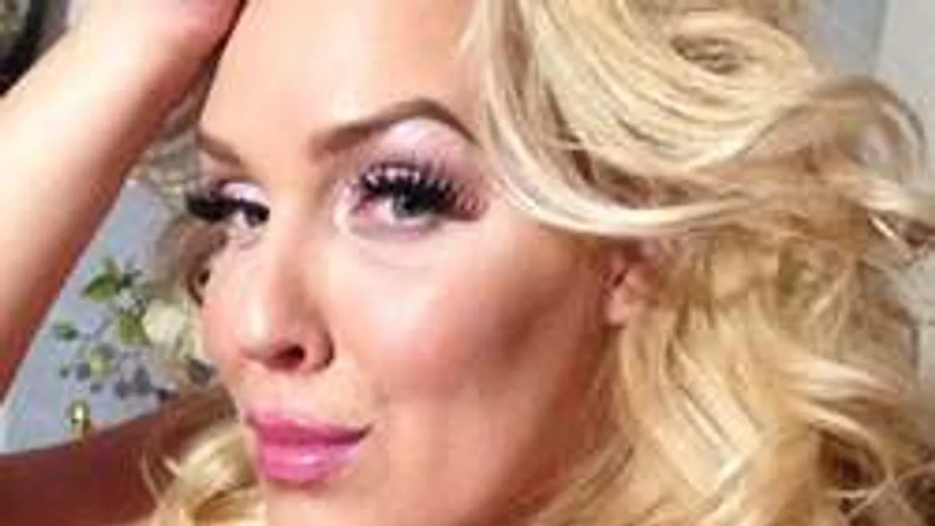 Kisült a kamera a Barátok közt exsztárjának hatalmas melleitől!