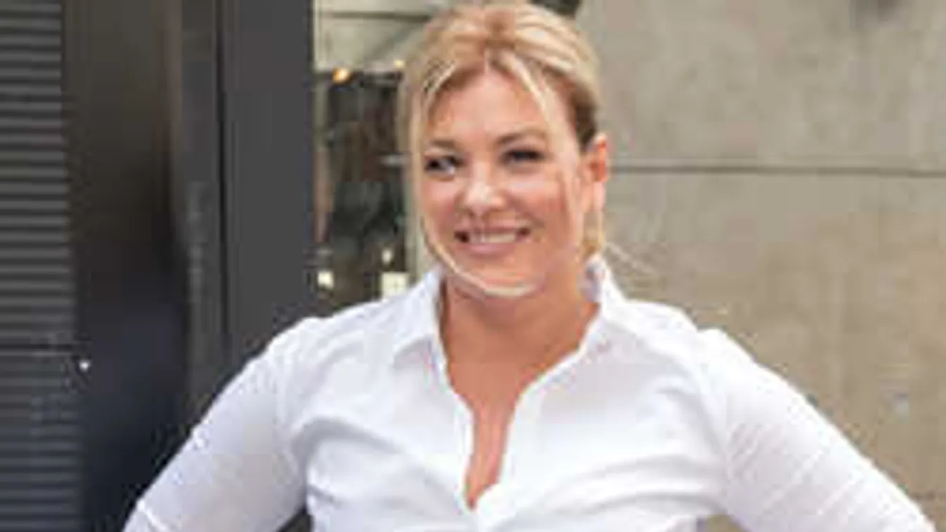 Hihetetlenül gyönyörű tinivé cseperedett Liptai Claudia lánya!