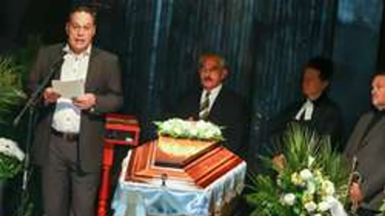 Könnyeivel küszködött Pachmann Péter volt kollégája temetésén!