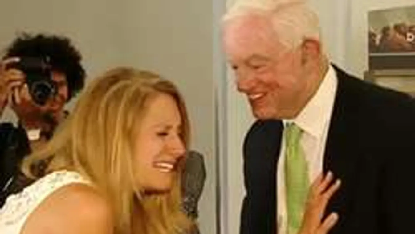 Elhunyt édesapja szívét is elvitte az esküvőre a menyasszony