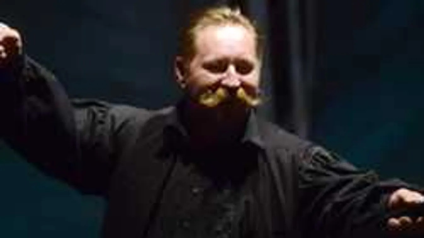 Horrorbaleset, arcon lőtte barátját a magyar sztár