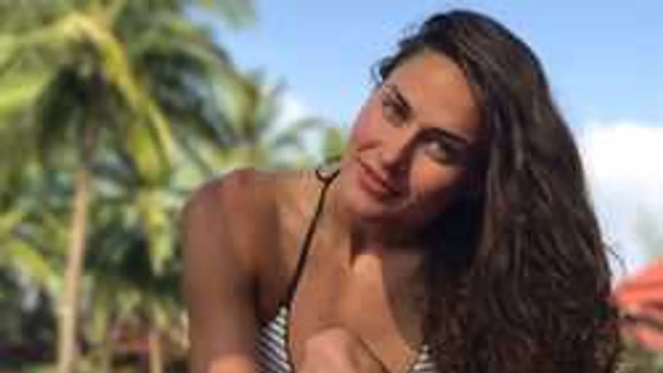 Nagyon szexi fotót osztott meg Jakabos Zsuzsanna