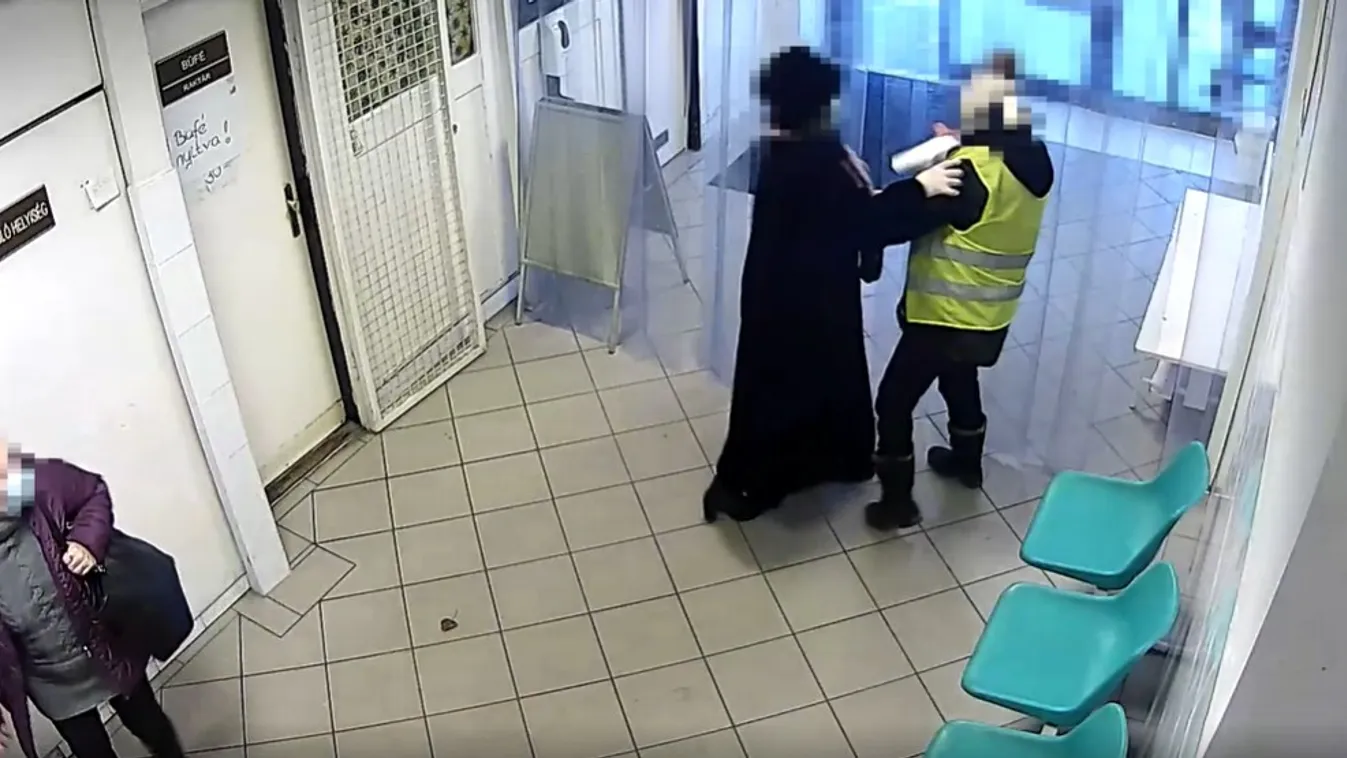 Durva videó: rátámadt az egészségügyi dolgozóra egy nő Zuglóban