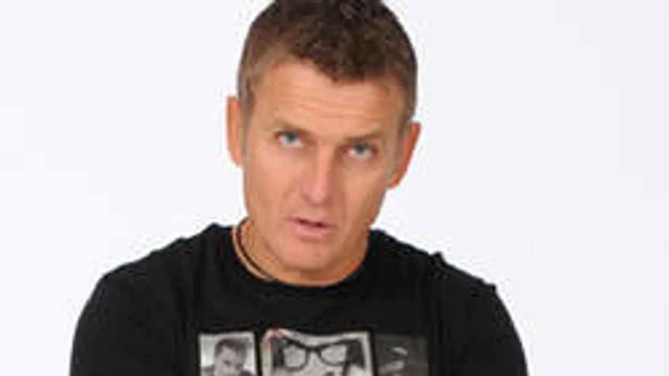 Ijesztő diagnózis! Ezért nyitják fel a combját újra Rékasi Károlynak!