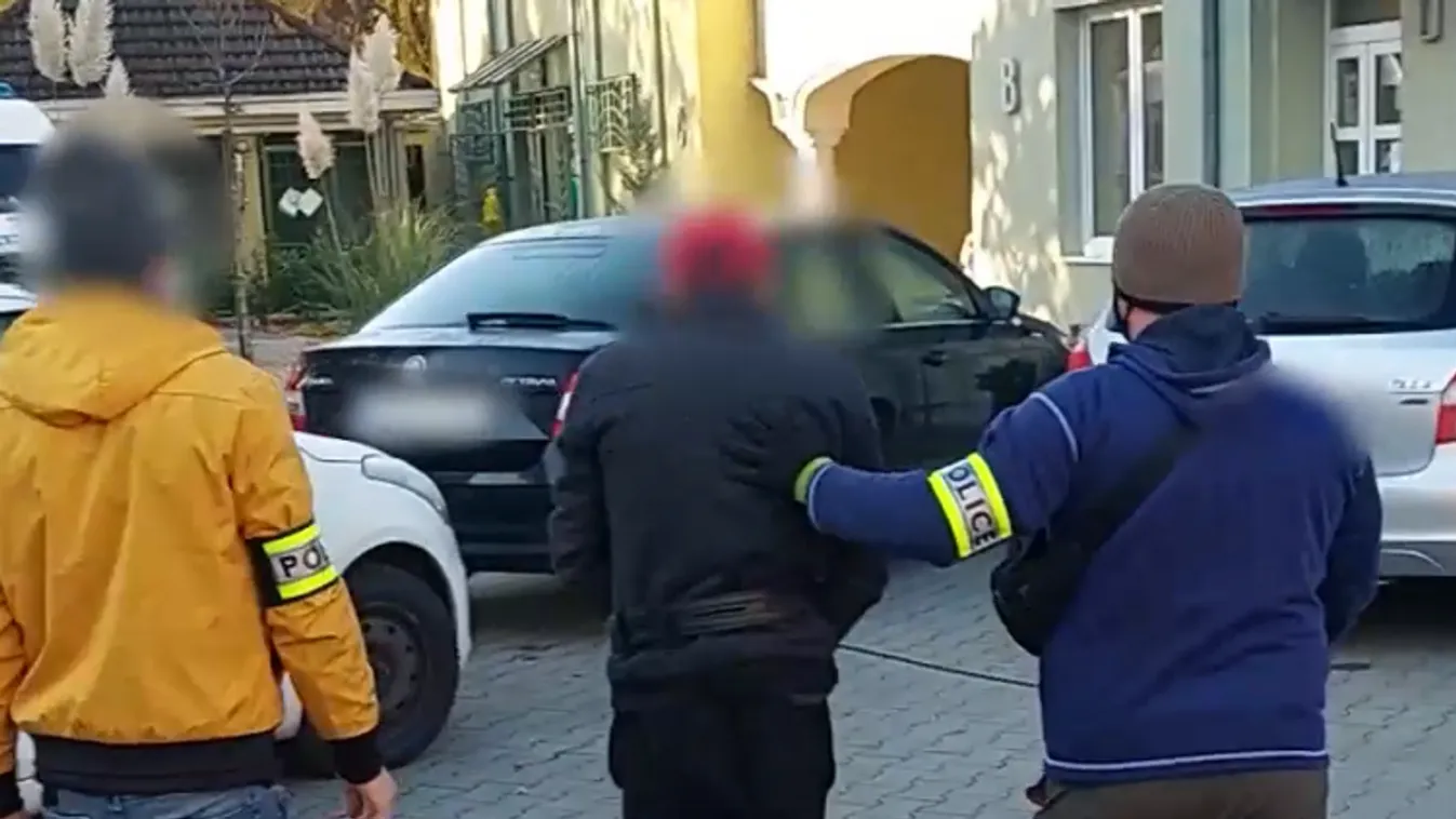 Kimentették a rendőrök ceglédi strici karmai közül a kiskorú lányt