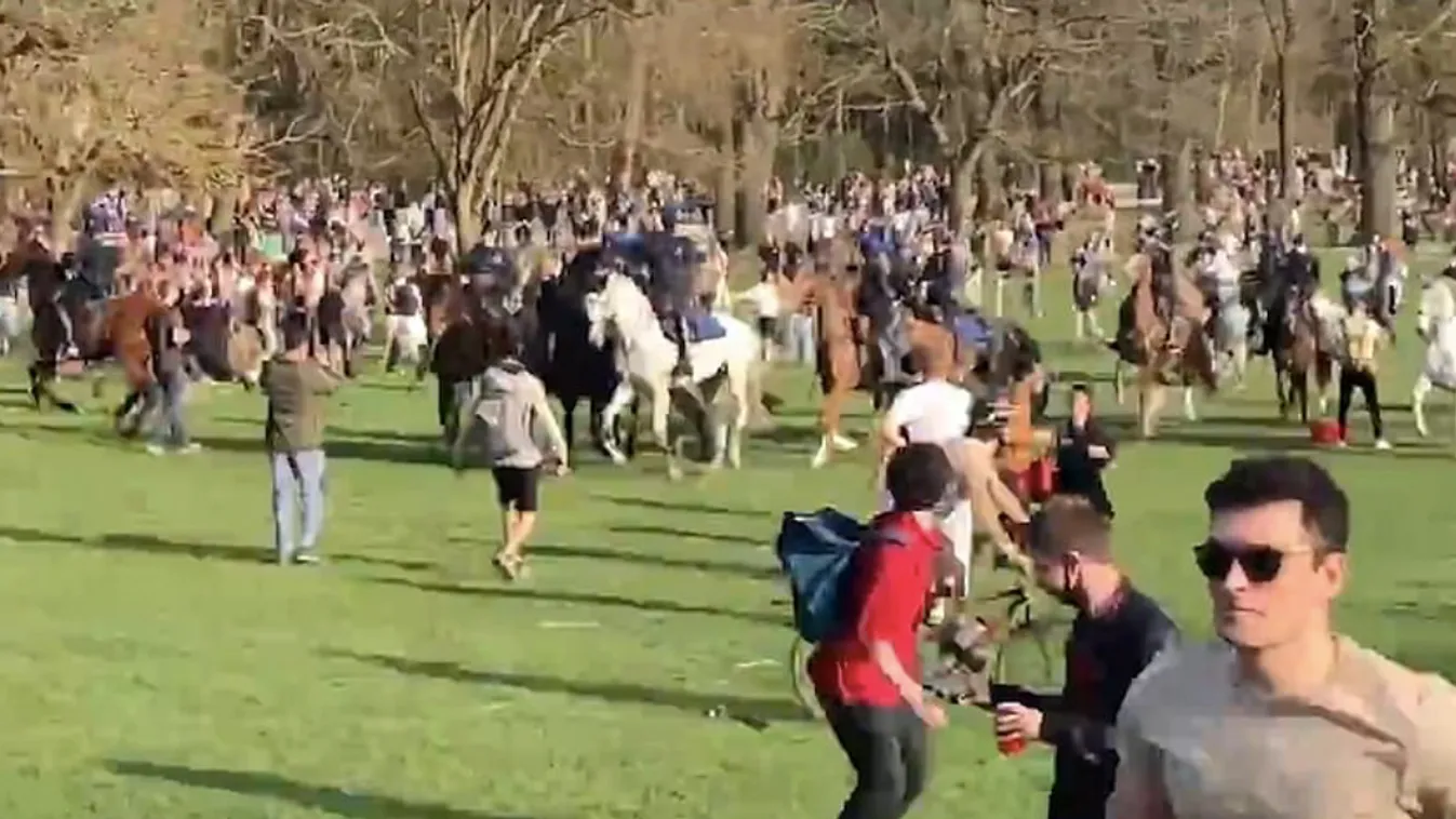 A rendőrök verték szét a bolondok napi karanténszegő illegális fesztivált