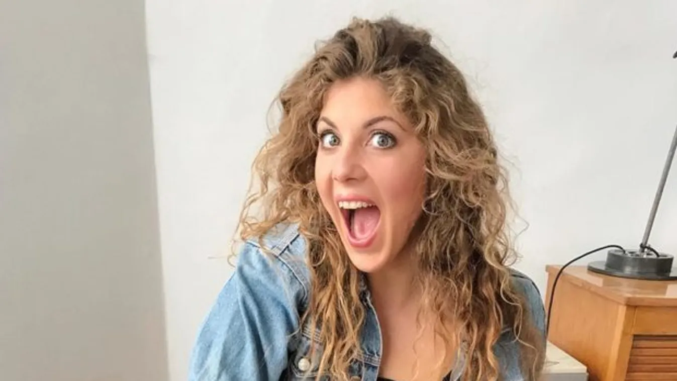 Szerelmes fotók, megmutatta párját a magyar úszónő