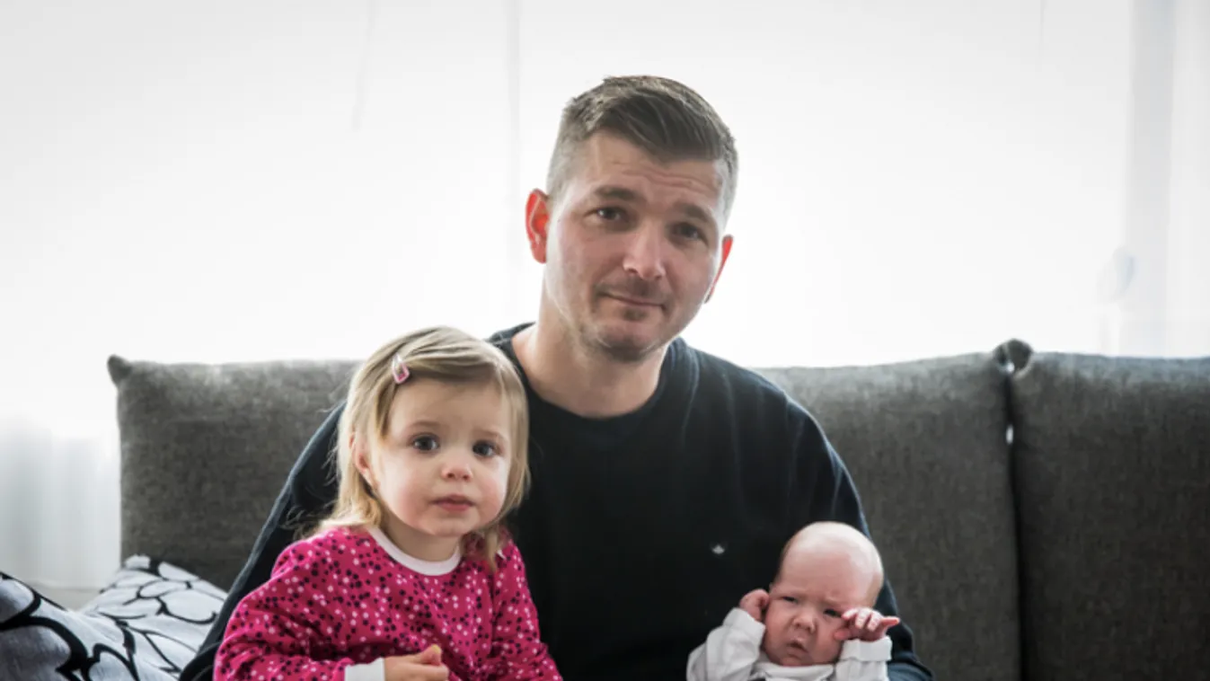 Hiányzik nekik Dóri. Mihajlov Zsolt a másfél éves Zorkával és a másfél hónapos Benettel