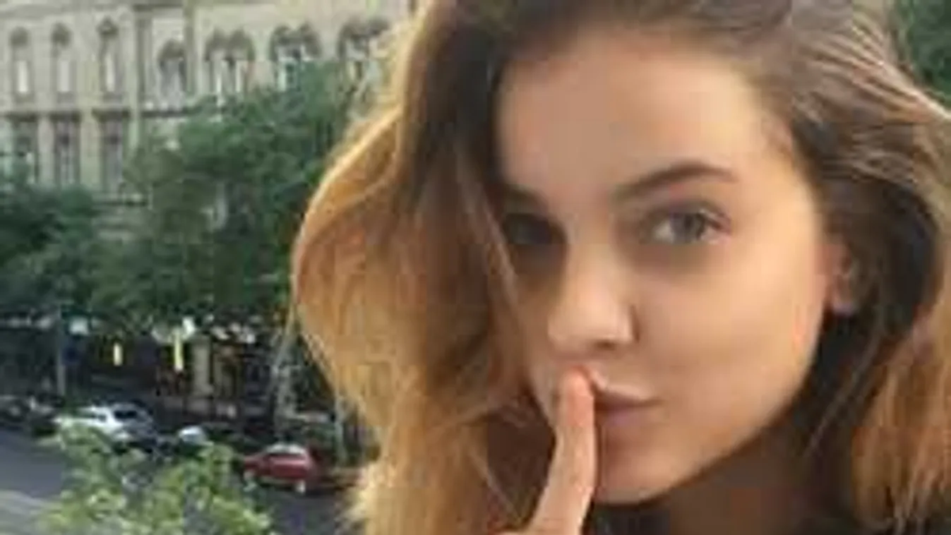Ez arcpirító: te megtalálod Palvin Barbit a dögös, fürdőruhás lányok között?