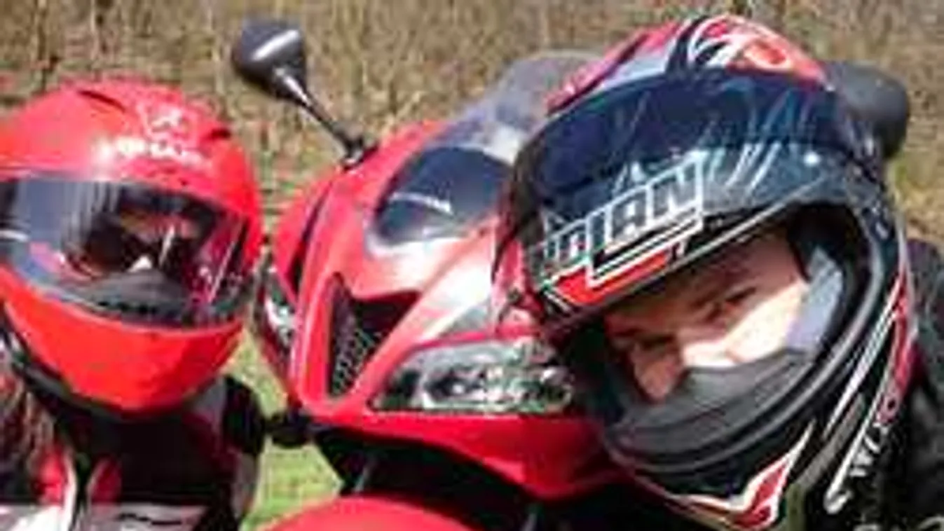 Éppen megúszták! Autós üldözésbe keveredett a magyar sztárpár