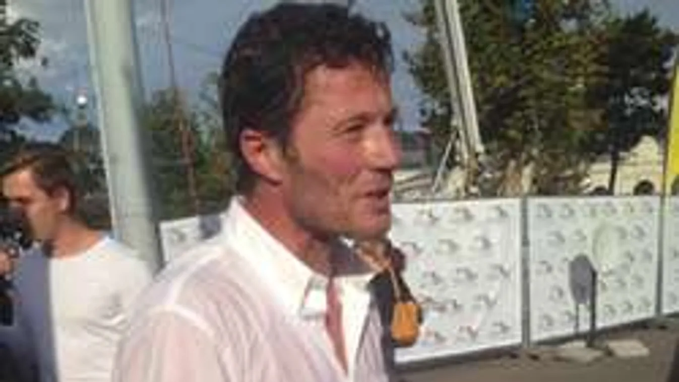 Saját lánya fenyegette meg Stohl Andrást