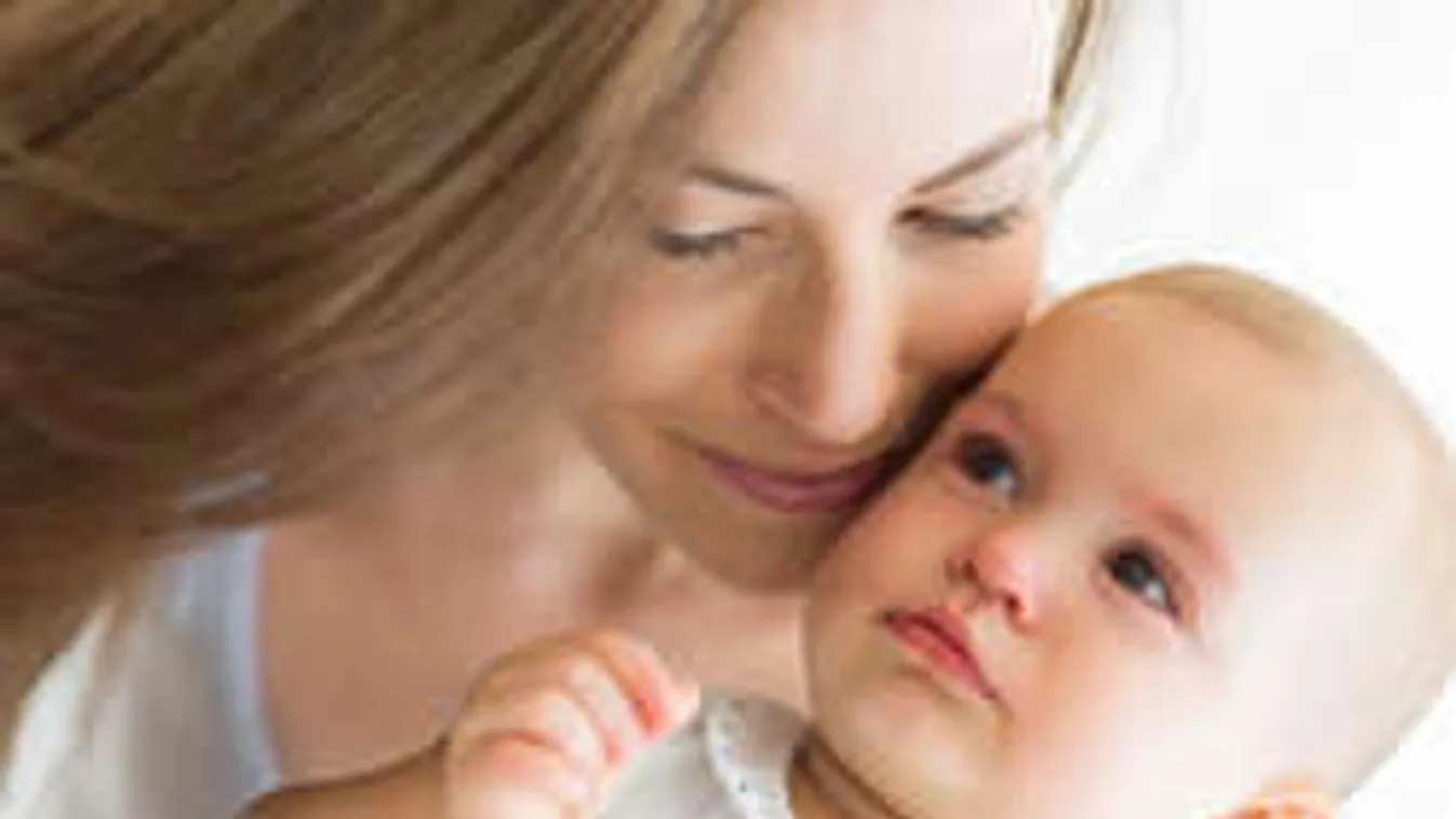 Az áruház közepén ütötte meg a csecsemőt - vérfagyasztó magyarázatot adott