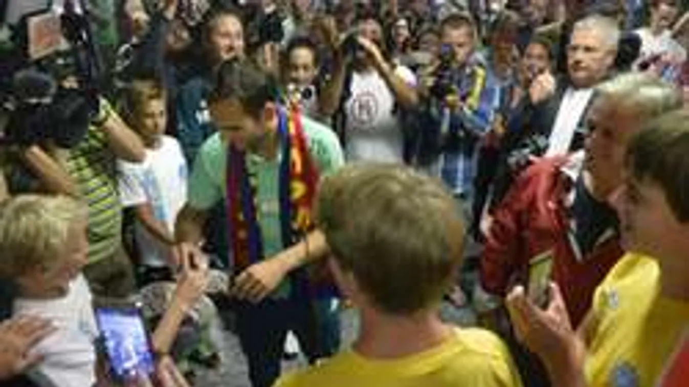 Szilágyi Áron hazatért, és végre ünnepelni fog