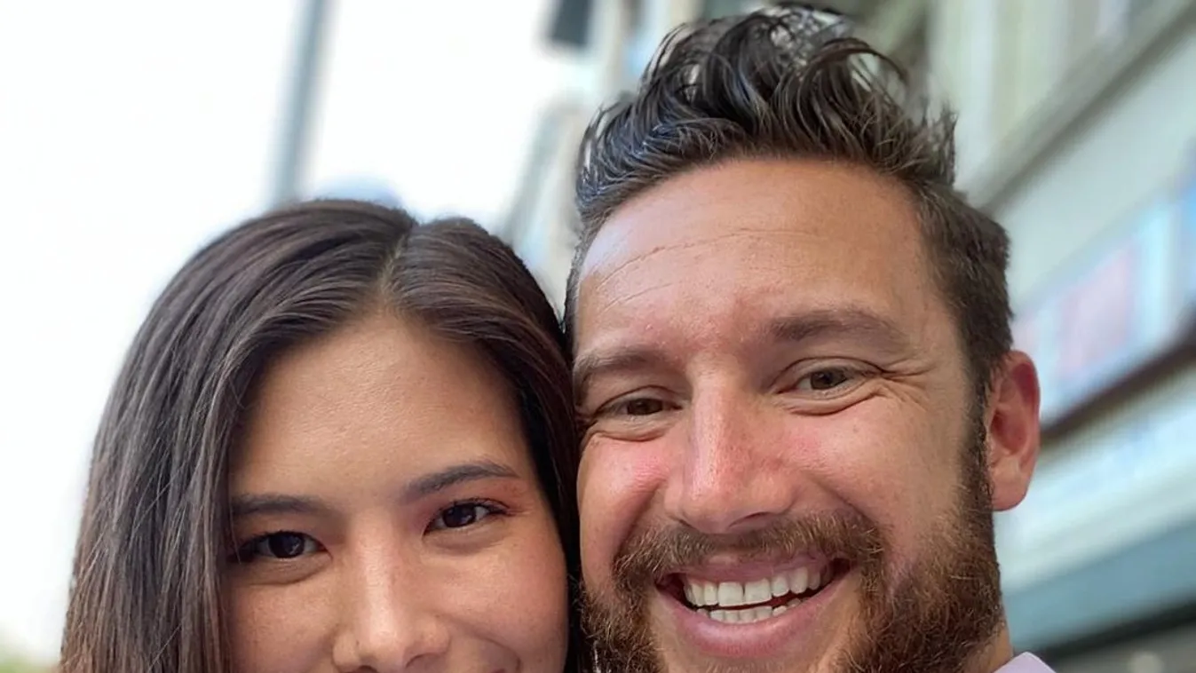 Tusup és szerelme vonattal utaztak le a Balatonra